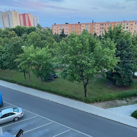 Przytulne Mieszkanie 2 Pokojowe Leszno  Dış mekan fotoğraf