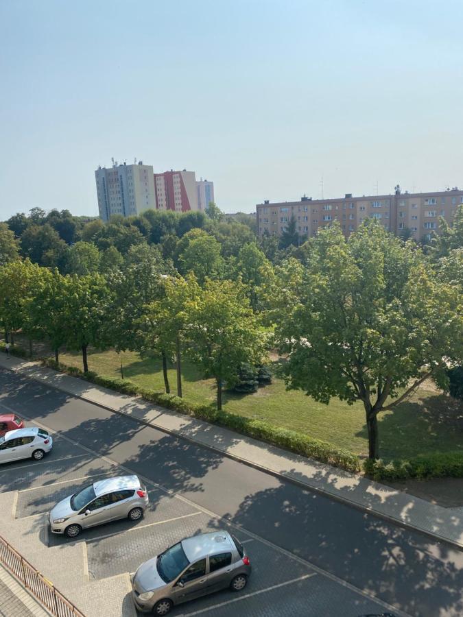 Przytulne Mieszkanie 2 Pokojowe Leszno  Dış mekan fotoğraf